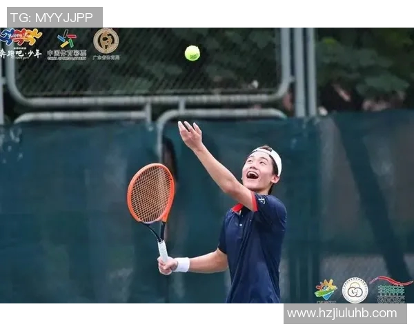 广州网球队的团队协作揭秘:网球巨献背后的默契与拼搏精神 广州网球队的团队协作揭秘:网球巨献背后的默契与拼搏精神